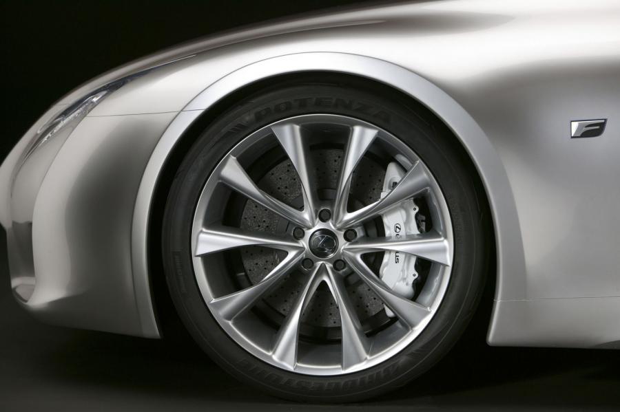  Lexus LF-A Concept 2007 года  (фото 66 из 80)